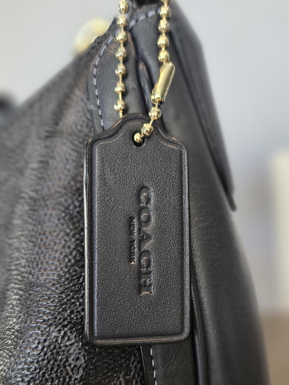 COACH EUC Sutton Signature Hobo Bag with Tassel In Charcoal Midnight Navy - Picture 7 of 16
